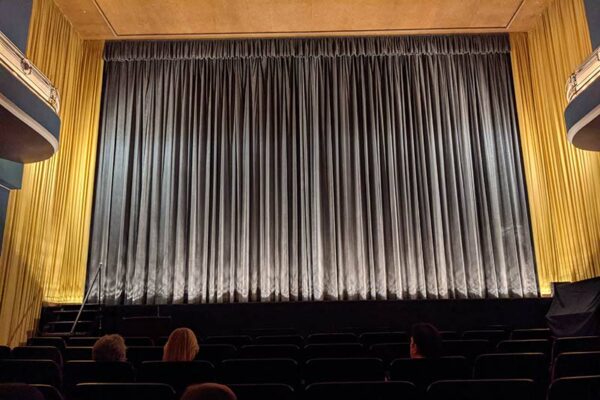 Kino-Ranking und Kinos in Hamburg: Hier das Metropolis Programmkino in der Innenstadt