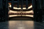 Tag der Deutschen Einheit: Die Bühne des Thalia Theaters - Blick in den Saal