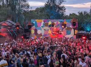 Sommer-Events in Hamburg wie der Vogelball