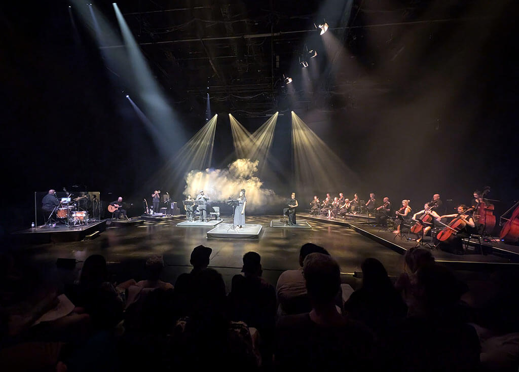 Nachklapp Internationales Sommerfestival mit Akua Naru in K6