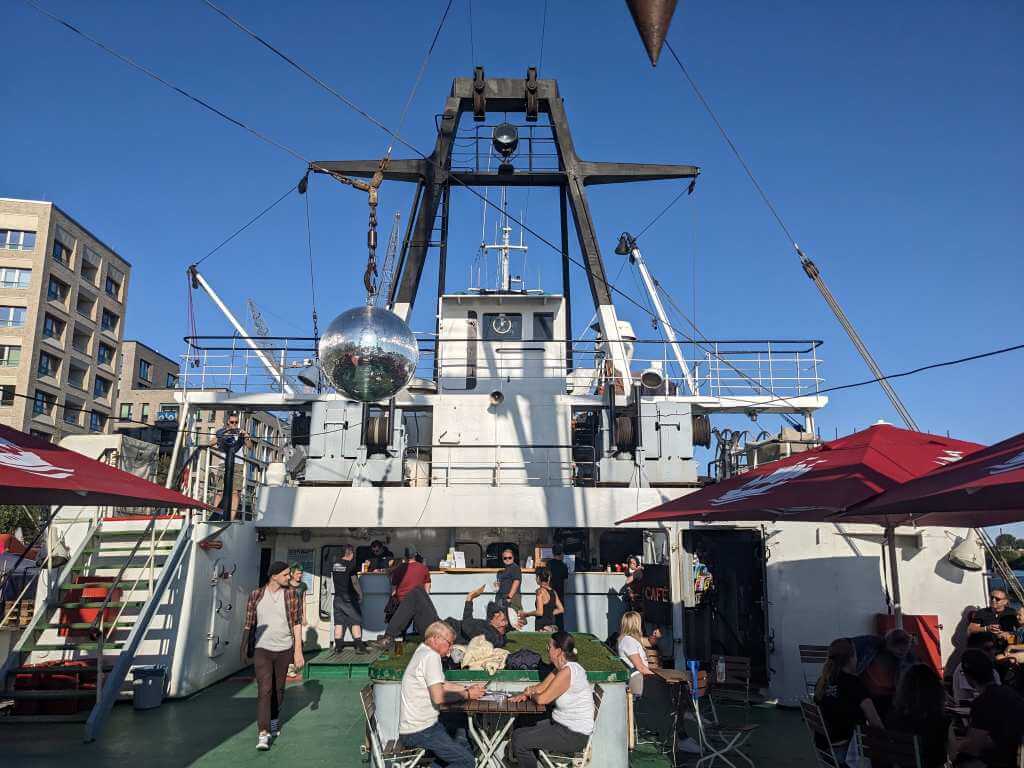 Open Ship auf der MS Stubnitz am Sonntag in Hamburg
