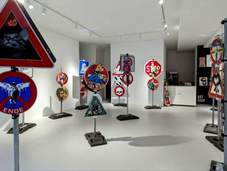 SIGN CITY: Hamburgs ungewöhnlichste Street-Art-Ausstellung 2026